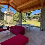 Stunning In With Kitchen Arezzo
