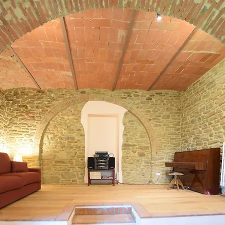Hébergement de vacances Stunning In With Kitchen *