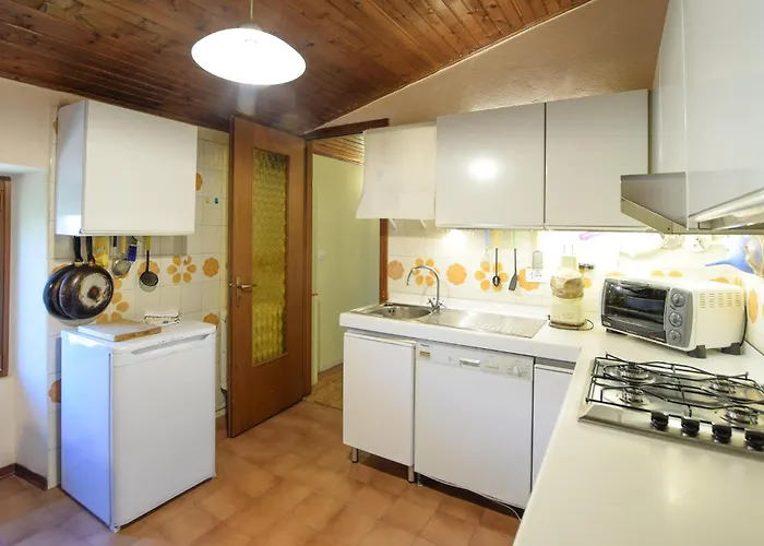 Stunning In With Kitchen *