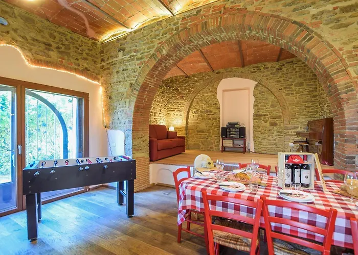 Stunning In With Kitchen Сasa de vacaciones Arezzo