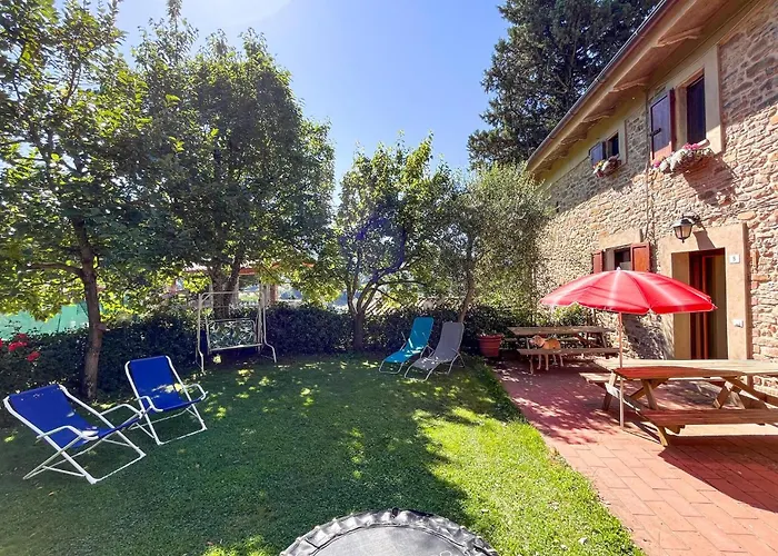 Сasa de vacaciones Stunning In With Kitchen *